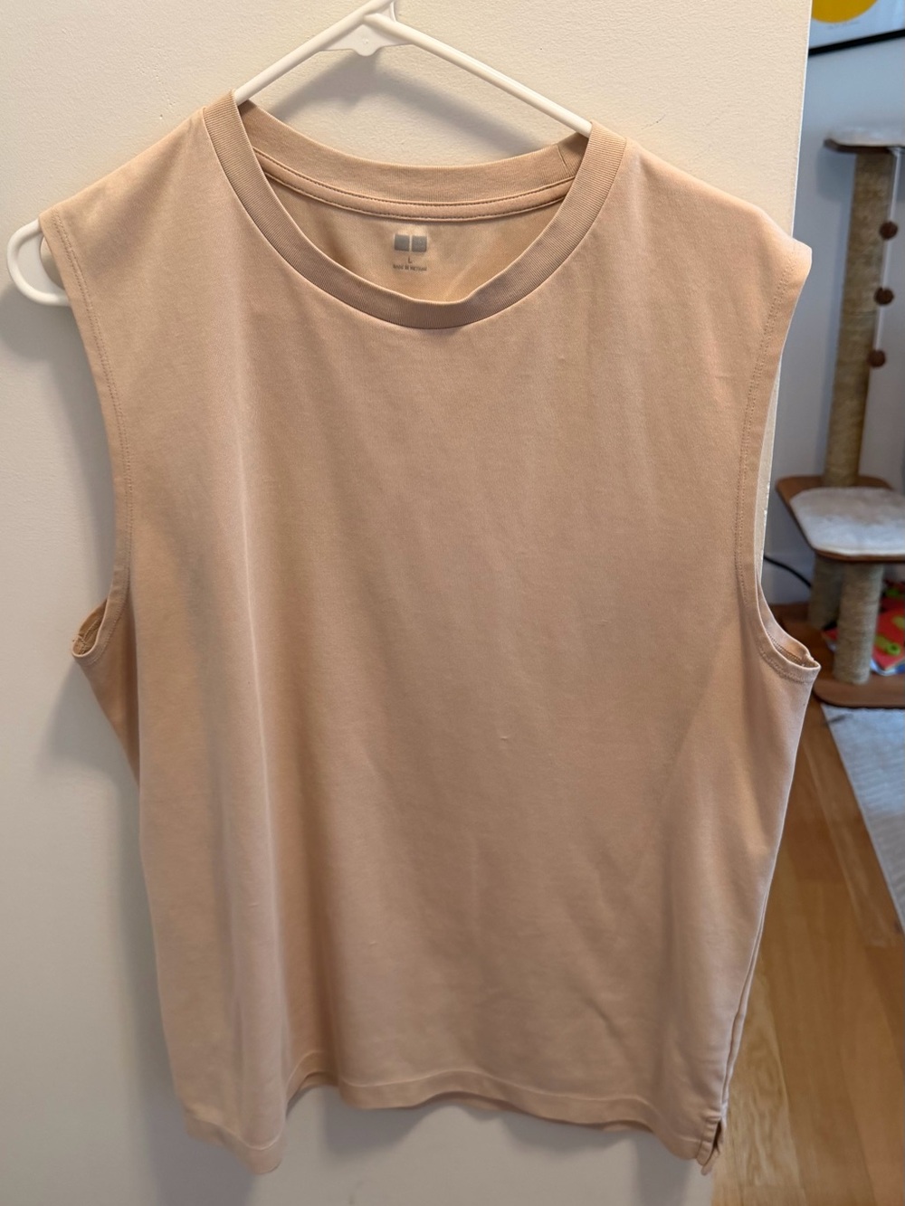 Uniqlo Light Beige Sleeveless Muscle Tee